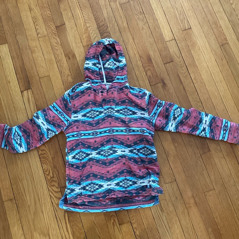 Faherty pullover southwest design, like new.